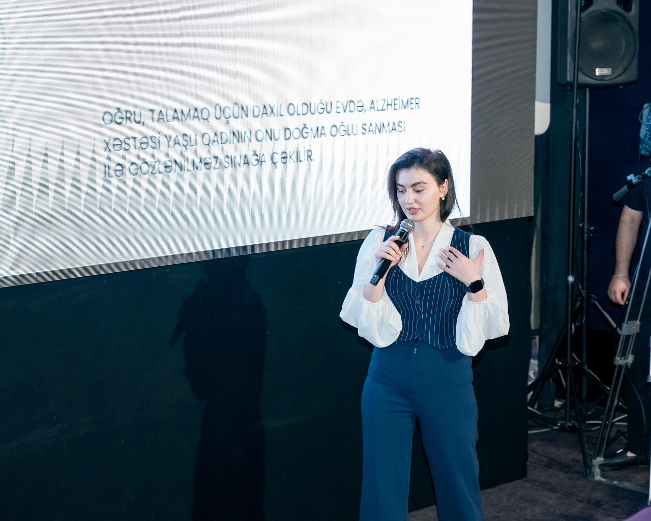 Dövlət dəstəyi ilə istehsal ediləcək film layihələri müsabiqəsi üzrə növbəti pitçinq keçirilib - FOTOLAR